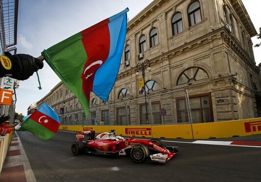 Гран-при Азербайджана признан лучшим этапом «Формулы-1» в 2018 году