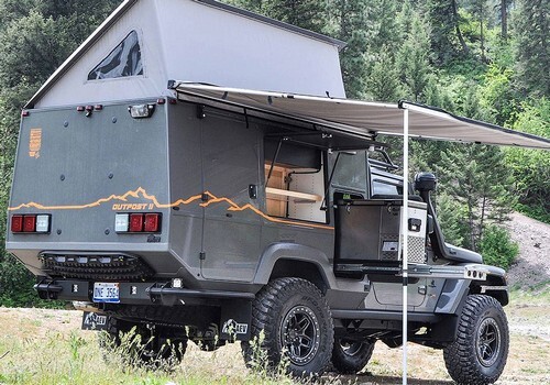 Jeep Wrangler превратили в дом на колесах с двумя кухнями (Фото)