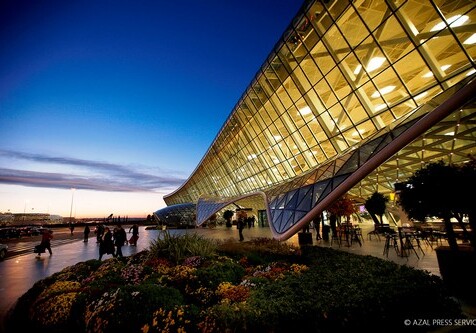 За 7 месяцев Международный аэропорт Гейдар Алиев обслужил 2,5 млн пассажиров