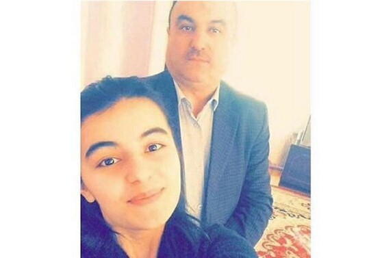 В Азербайджане отец и дочь поступили в один университет