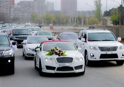 Все свадебные кортежи на дорогах Баку будут отслеживать видеокамеры (Видео)