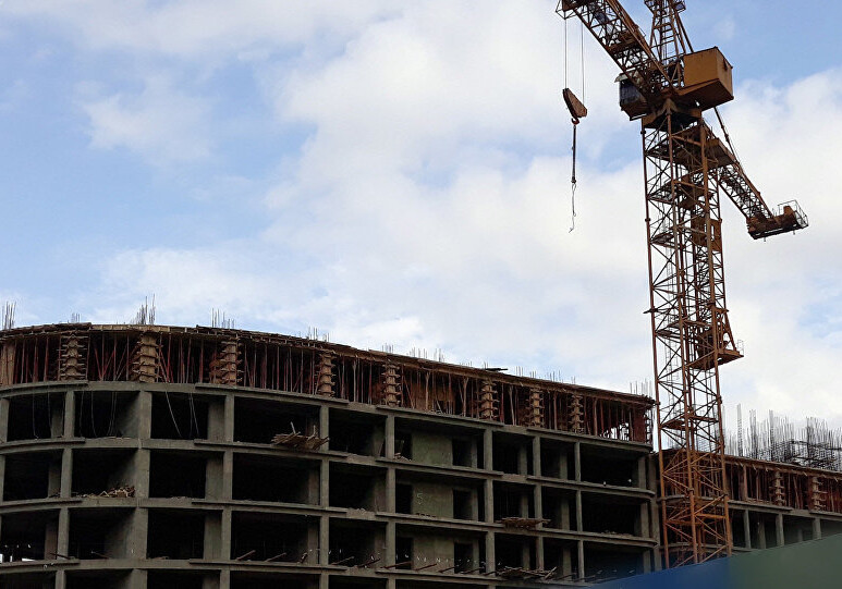 Легким движением руки: как строительные компании Азербайджана дурят покупателей