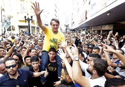 Кандидат в президенты Бразилии получил ножевое ранение на встрече с избирателями 