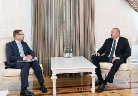 Президент Ильхам Алиев принял генсека ОБСЕ