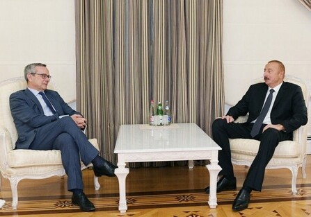 Президент Азербайджана принял председателя ПА НАТО