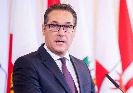 Вице-канцлер Австрии находится с визитом в Азербайджане