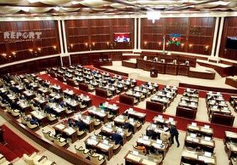 Обнародовано число законов, принятых Парламентом Азербайджана в период независимости