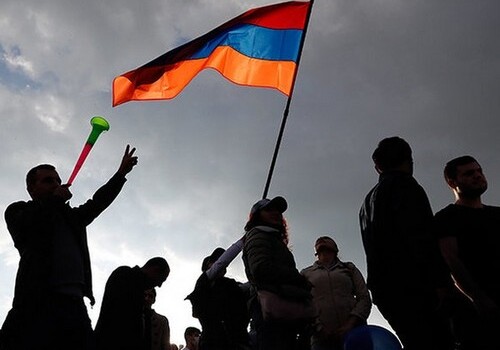 «Революции в Армении должен быть положен конец» – Политтехнолог