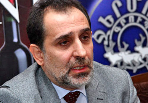 Арутюнян: «Премьер Армении не выполнил ни одно из данных им ранее обещаний»