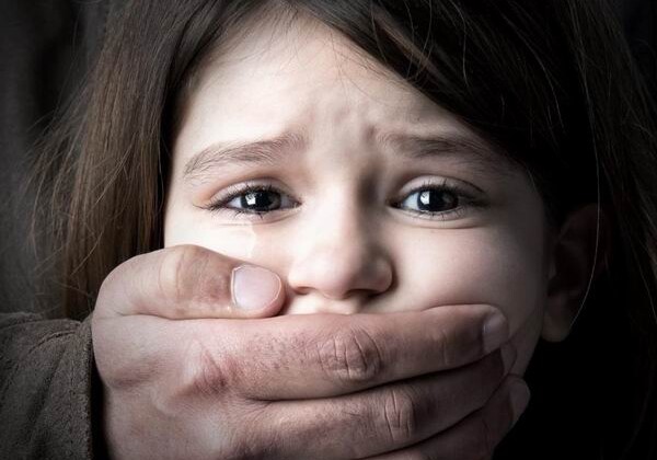 В Баку вынесен приговор педофилу, насиловавшему малолетнюю племянницу
