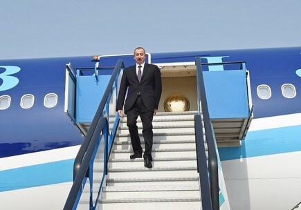 Президент Азербайджана прибыл с рабочим визитом в Турцию (Фото)
