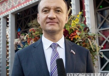 Дмитрий Савельев: «Россияне возвращаются из Азербайджана, совершенно влюбившись в республику»