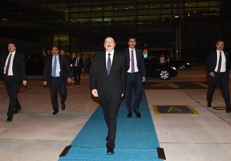 Завершен визит президента Азербайджана в Турцию (Фото)