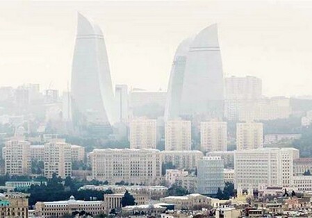 В Баку количество пыли в воздухе превышает норму в 2,5-3 раза