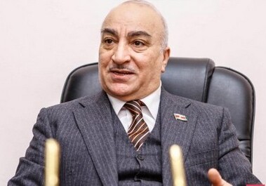 Азербайджанский депутат предложил сократить продолжительность звучания гимна