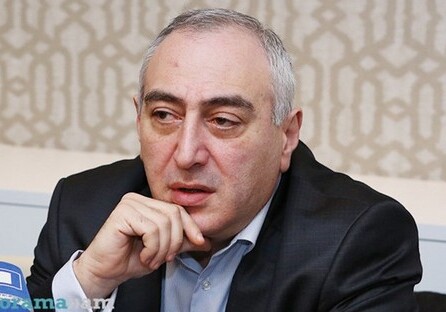 «Пашинян должен отказаться от «суперпремьерской» системы в Армении» – Политтехнолог