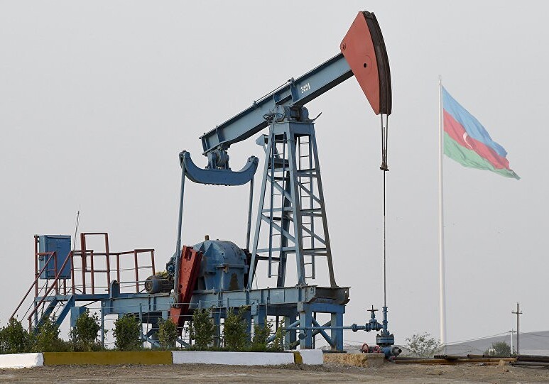 Суточный объем нефтедобычи в Азербайджане в октябре составил 783 тысячи баррелей