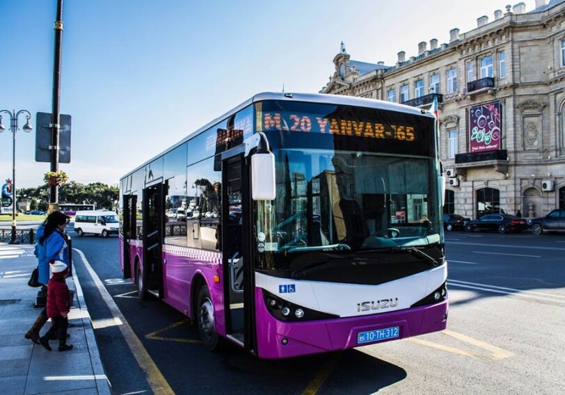 Пассажирам дадут деньги за контроль водителей автобусов - Впервые в Баку (Фото)