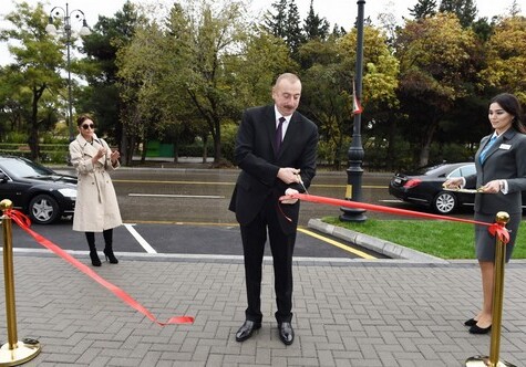 Ильхам Алиев принял участие в открытии здания Центра развития электронного правительства (Фото)