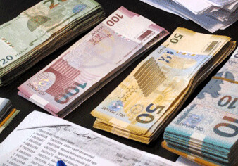 Средняя зарплата составила 540,5 маната – в Азербайджане