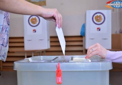 В парламентских выборах в Армении примут участие 11 партий и блоков