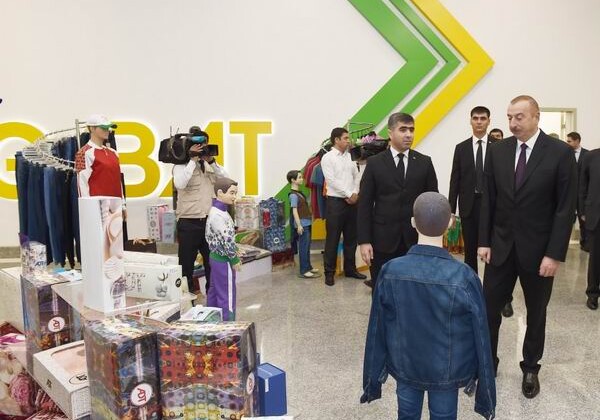 Президент Ильхам Алиев ознакомился в Ашгабаде с Олимпийским комплексом (Фото)