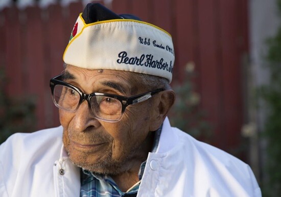 В США скончался старейший ветеран, выживший в атаке на Перл-Харбор