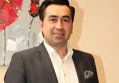 Азербайджанский певец признался в употреблении наркотиков