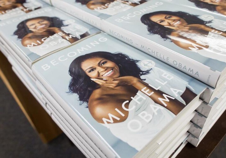 Книга Мишель Обамы стала самой продаваемой в 2018 году в США