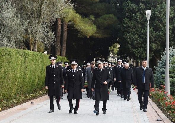 Солдат Гейдар Алиев посетил могилу деда (Фото-Видео) 
