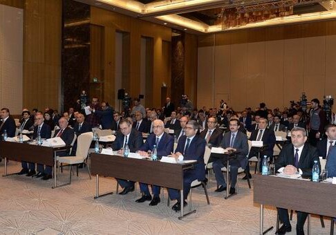 В Баку проходит V съезд Конфедерации предпринимателей Азербайджана  (Фото)