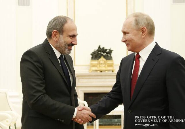 Пашинян и Путин не успели обо всем договориться - Президент России приглашен в Армению 