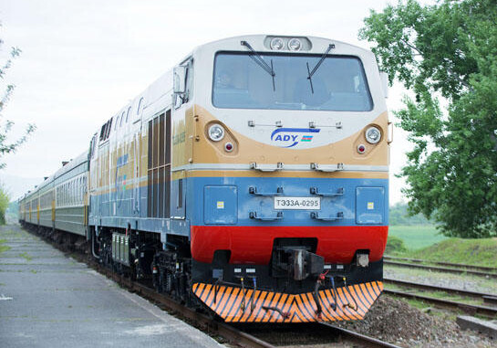 В Азербайджане дезинфицируют пассажирские поезда из Грузии