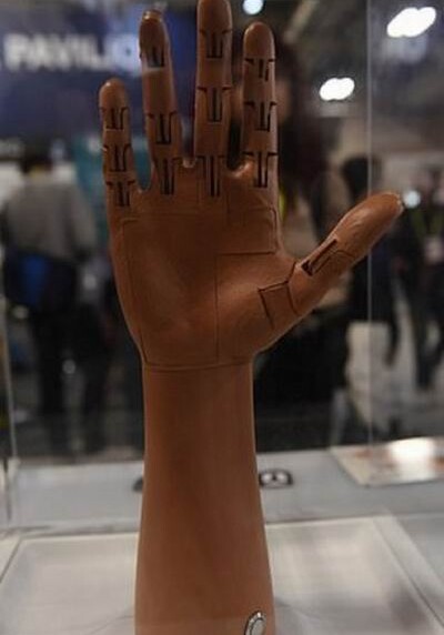На CES 2019 презентовали новый бионический протез руки