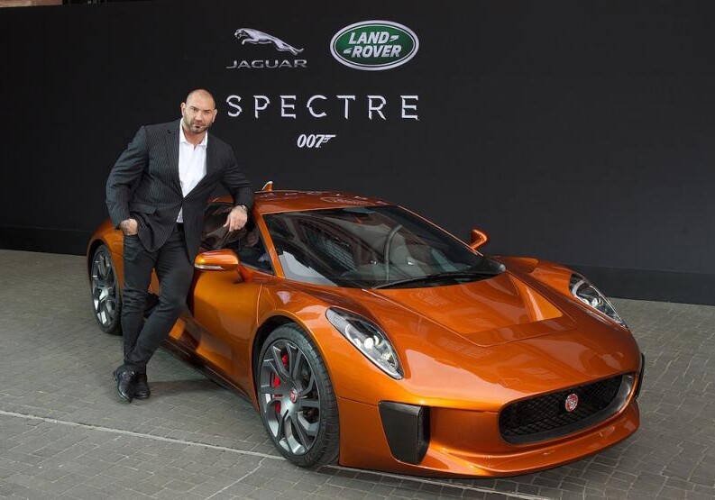 Суперкар Jaguar из фильма о «Бонде» отправили на аукцион