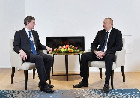 Президент Ильхам Алиев встретился в Давосе с главой компании Visa (Фото)