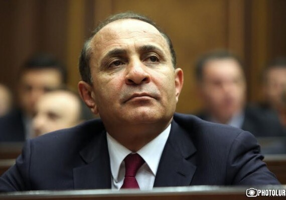 Бывший премьер Армении был вызван в Следственный комитет по делу о коррупции