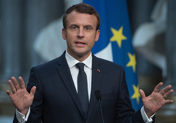 Макрон рассматривает возможность проведения референдума во Франции 26 мая