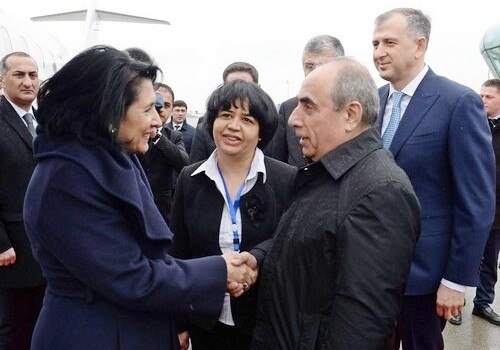 Президент Грузии прибыла с официальным визитом в Азербайджан (Фото)