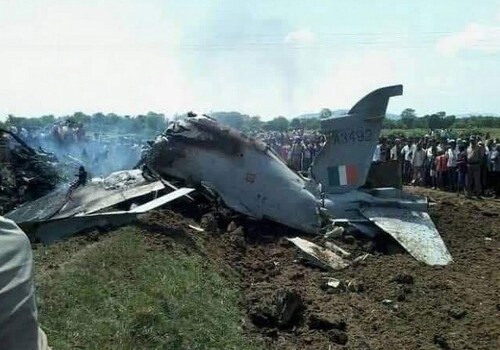 Индия нанесла удар по пакистанской части Кашмира, Пакистан сбил два индийских самолета