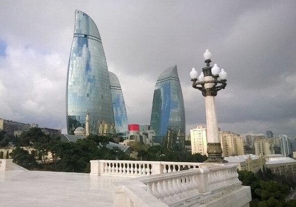 Завтра в Баку столбики термометров поднимутся до 11 градусов