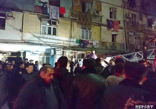 В Баку загорелось общежитие: погибли два человека (Фото-Видео-Обновлено)