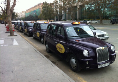 Бакинские такси будут только желтого, белого или фиолетового цвета