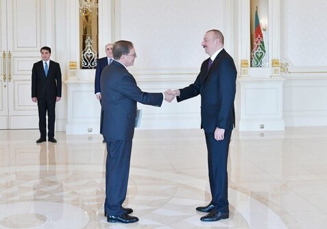Президент Азербайджана принял верительные грамоты посла США в АР (Фото-Обновлено)