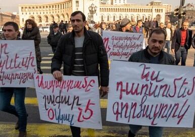 «Новый налог на акциз подхлестнет безработицу»: в Армении бастуют производители газировок (Фото)