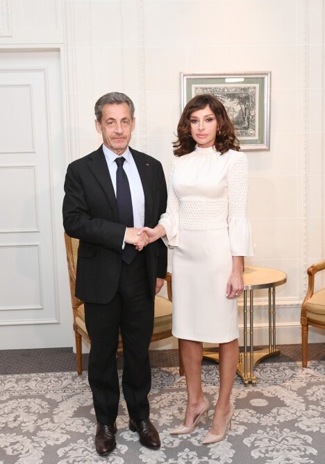 Первый вице-президент Мехрибан Алиева встретилась с бывшим президентом Франции Николя Саркози (Фото)