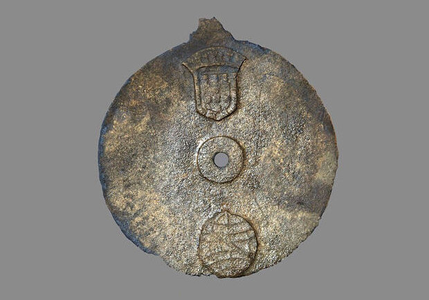 Найдена старейшая в мире астролябия