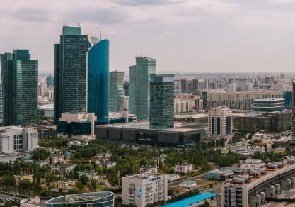 Парламент Казахстана одобрил переименование Астаны в Нурсултан