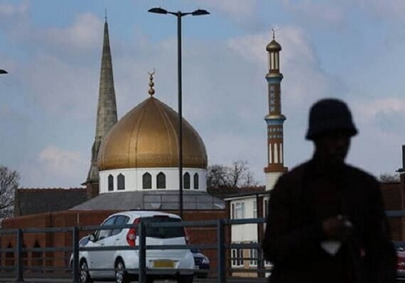В Великобритании совершено нападение на четыре мечети