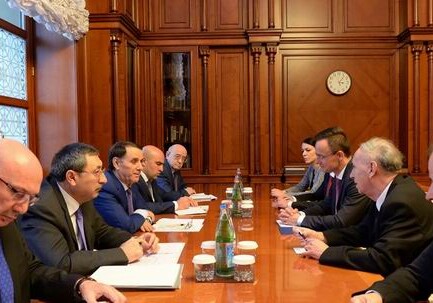 Новруз Мамедов встретился с министром иностранных дел и внешней торговли Венгрии (Фото)